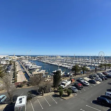 4 Etoiles Avec Wifi Et Parking, A Deux Pas De La - Fr-1-696-128 Apartment