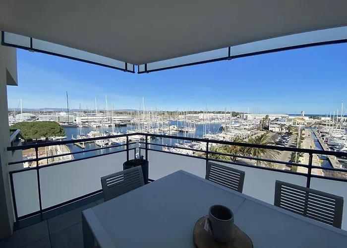 Apartment 4 Etoiles Avec Wifi Et Parking, A Deux Pas De La - Fr-1-696-128